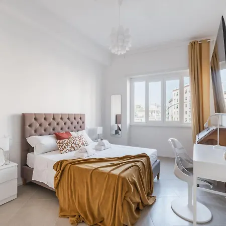 The Rent - Bright Near Pigneto * Rom