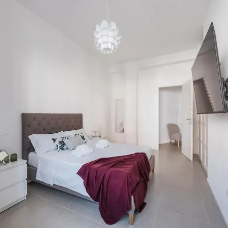 The Rent - Bright Near Pigneto * Rom
